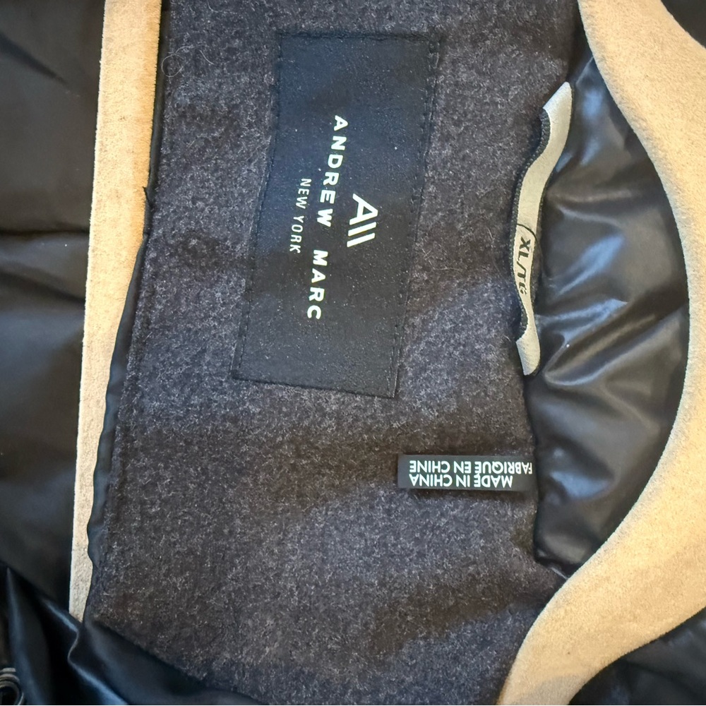 Andrew Marc Women's Black Puffer Coat host pick - Picture 4 of 17